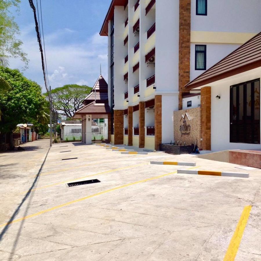 Dusita Residence ดุสิตา เรสซิเดนซ์ Пхетчабун Экстерьер фото